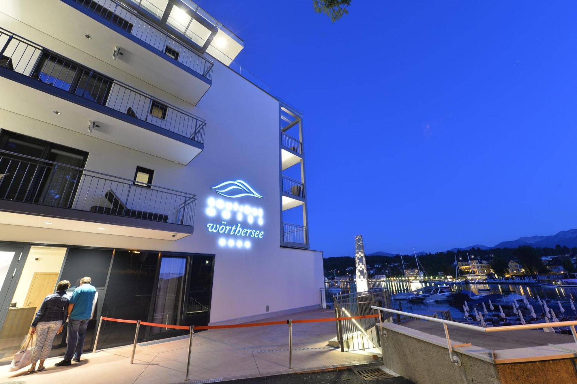 Boutique Apartments Velden เวลเดน อัม เวิร์ทเทอร์ซี ภายนอก รูปภาพ