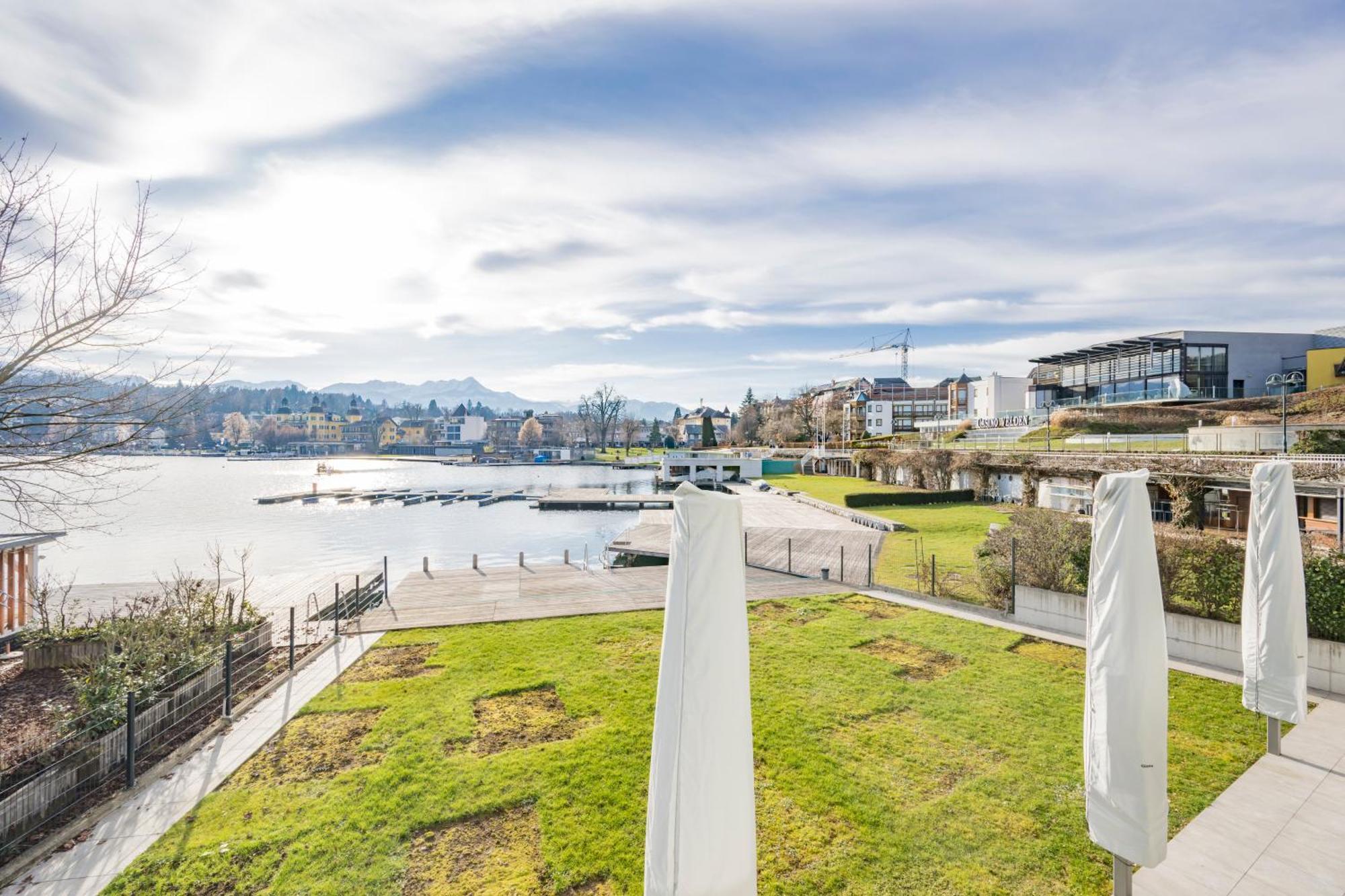 Boutique Apartments Velden เวลเดน อัม เวิร์ทเทอร์ซี ภายนอก รูปภาพ