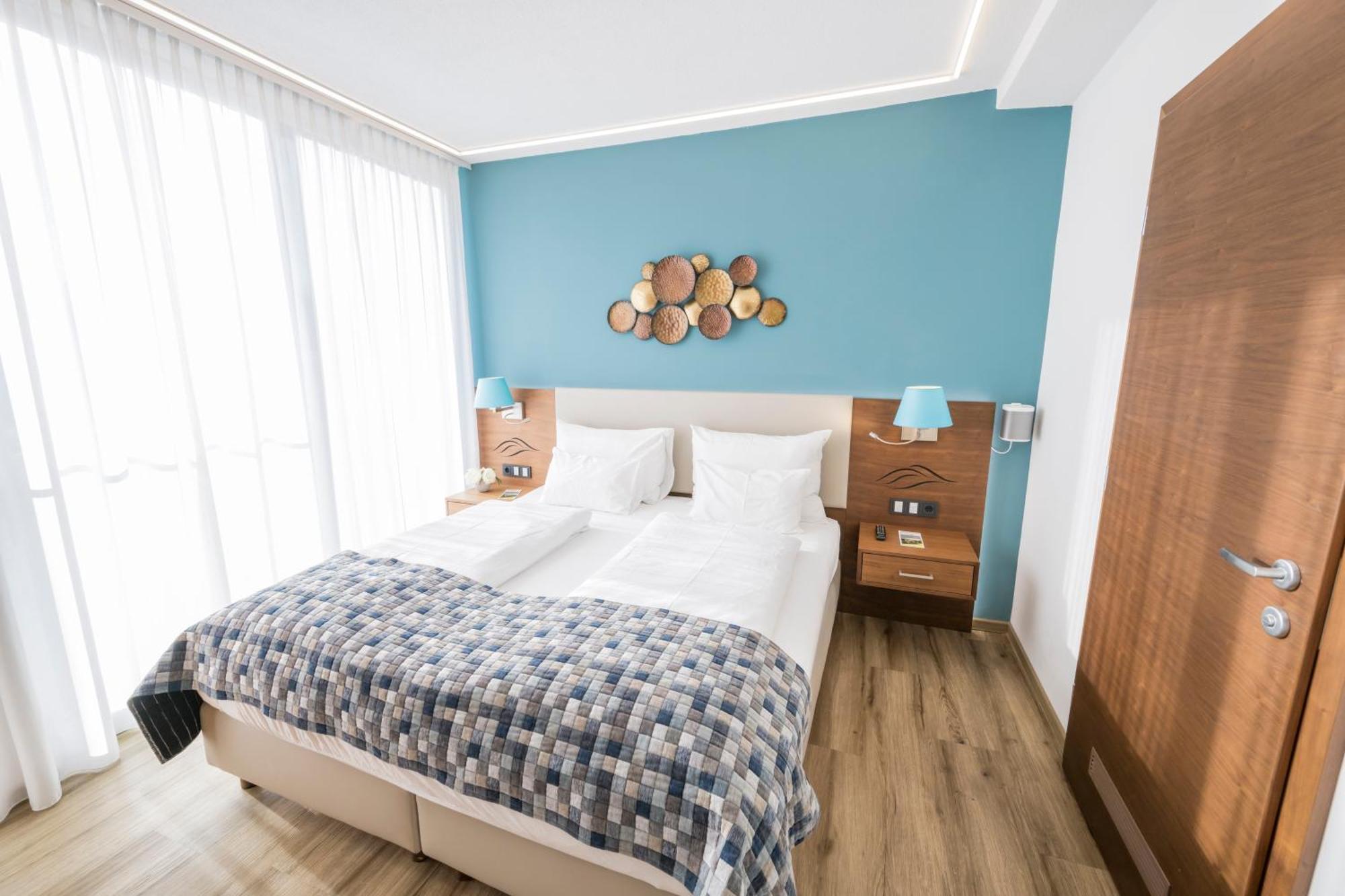 Boutique Apartments Velden เวลเดน อัม เวิร์ทเทอร์ซี ภายนอก รูปภาพ