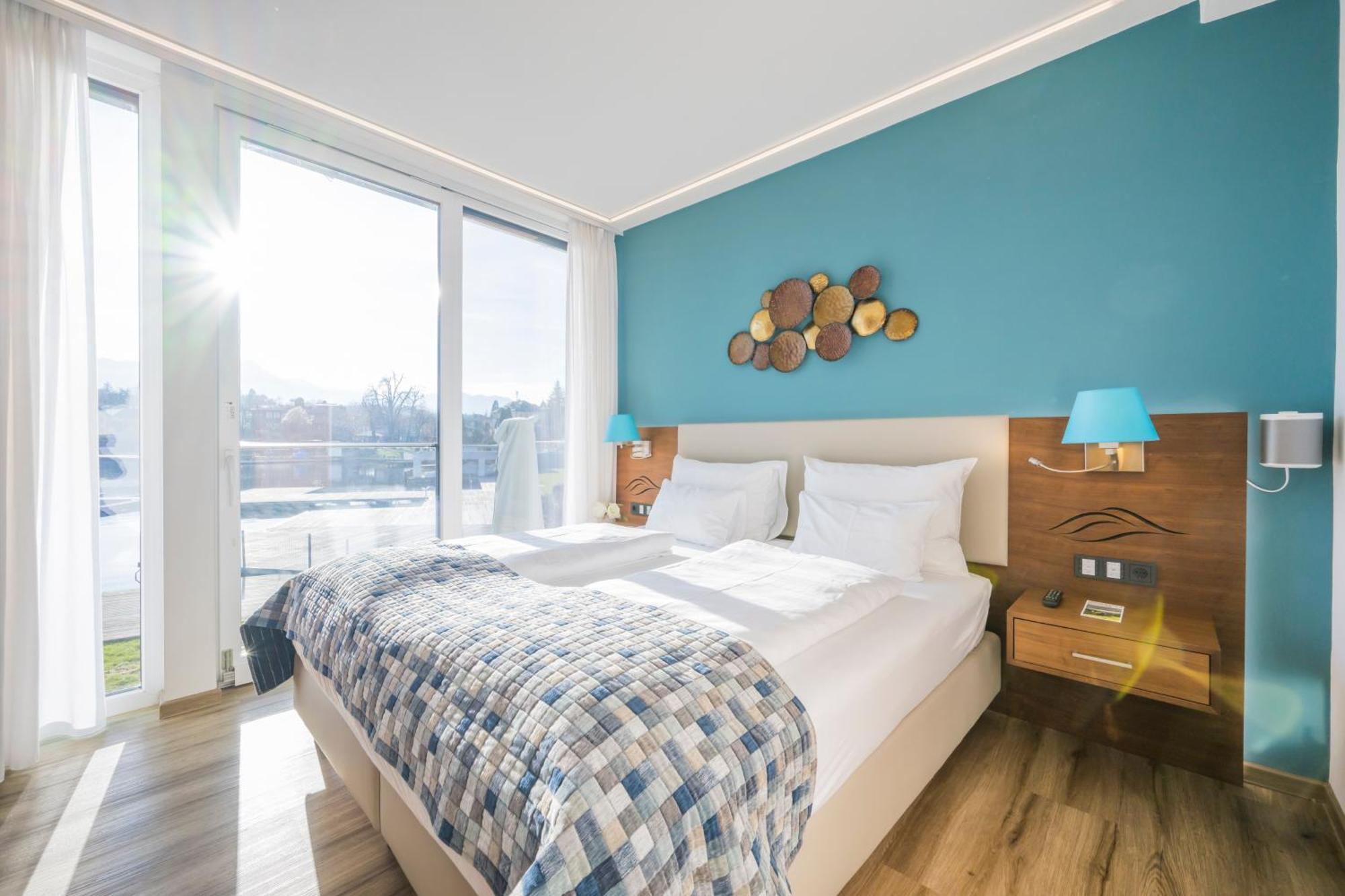 Boutique Apartments Velden เวลเดน อัม เวิร์ทเทอร์ซี ภายนอก รูปภาพ